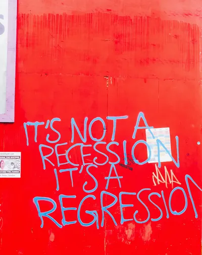 4 Money Saving Tips to Prepare for a Recession